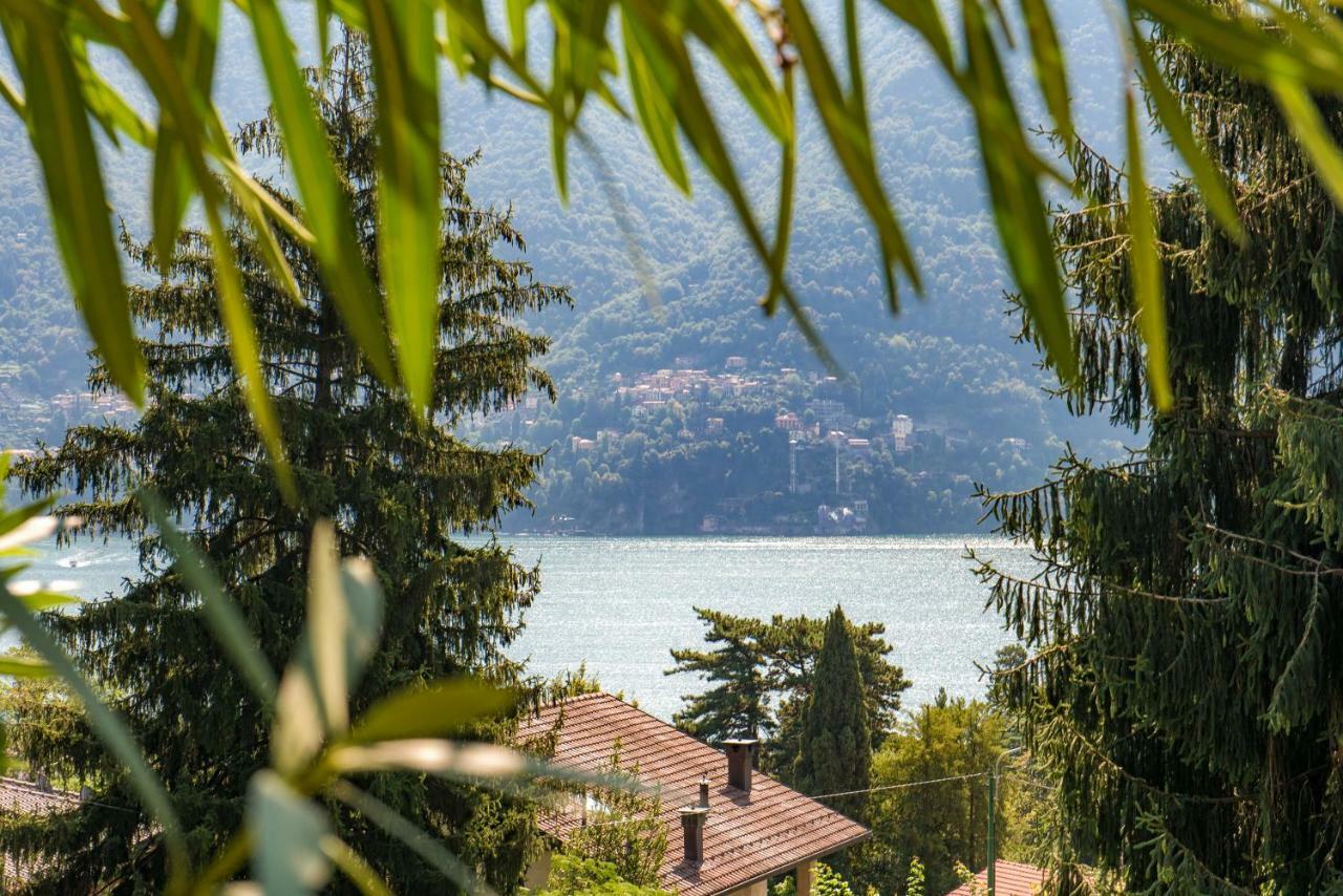 Villa Vittoria - The House Of Travelers Τσερνόμπιο Εξωτερικό φωτογραφία